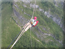 instalacion de trirolesas renta de muros de escalada